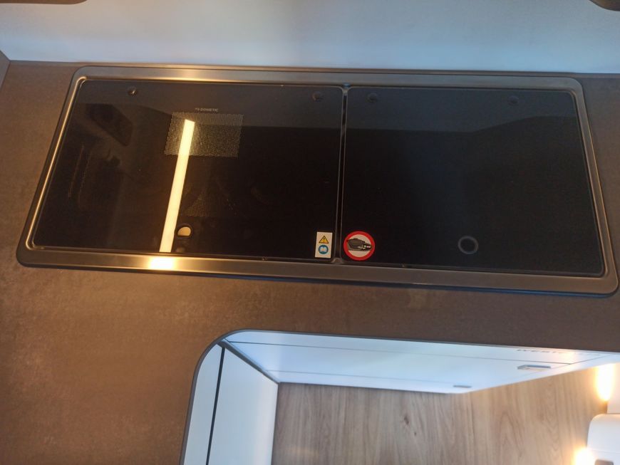 Ford Tourneo Custom 2025