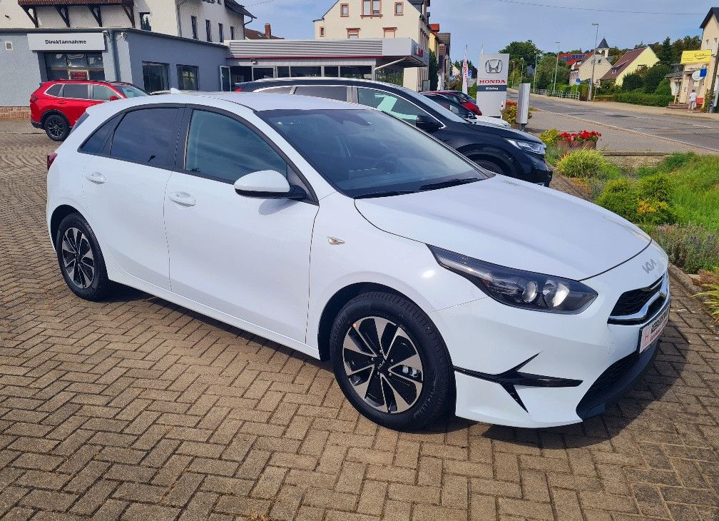 Kia cee'd / Ceed 2025