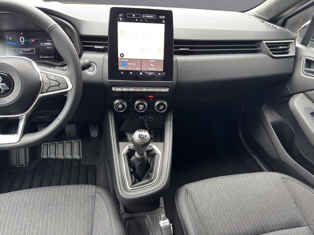 Mitsubishi Colt 2025