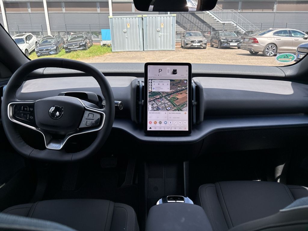 Volvo EX30 2025
