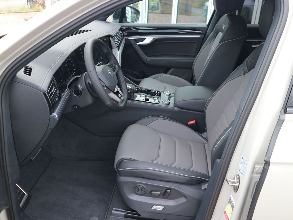 Volkswagen Touareg 2025