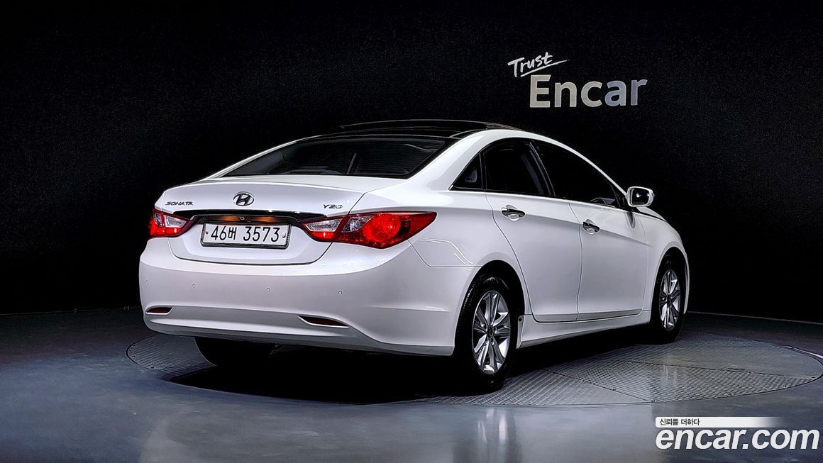 Hyundai Sonata 2011