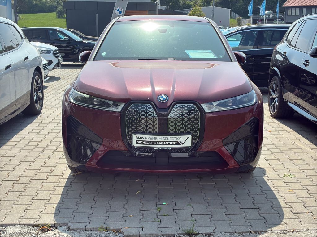 BMW iX 2022