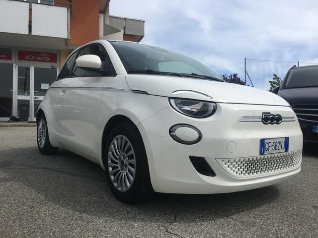 Fiat 500 2021
