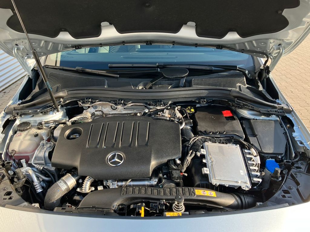 Mercedes-Benz B 180 2024