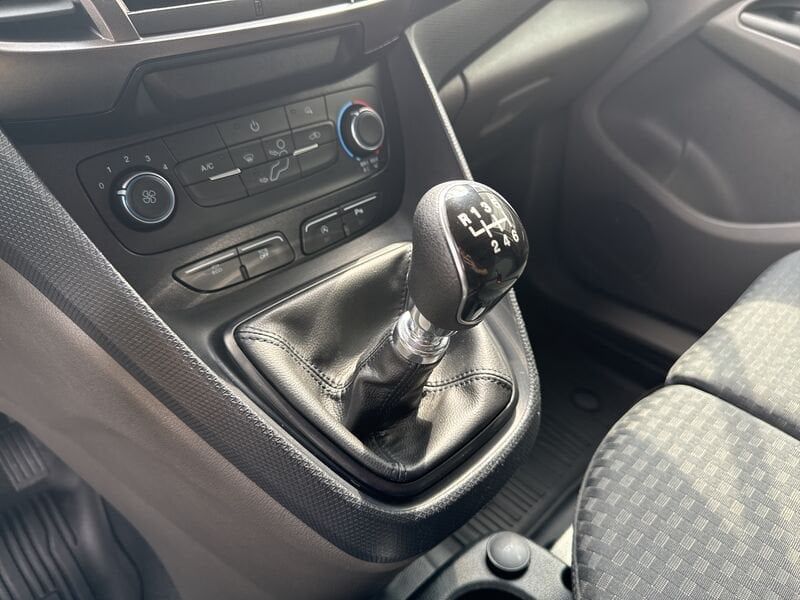 Ford Transit Connect 2023