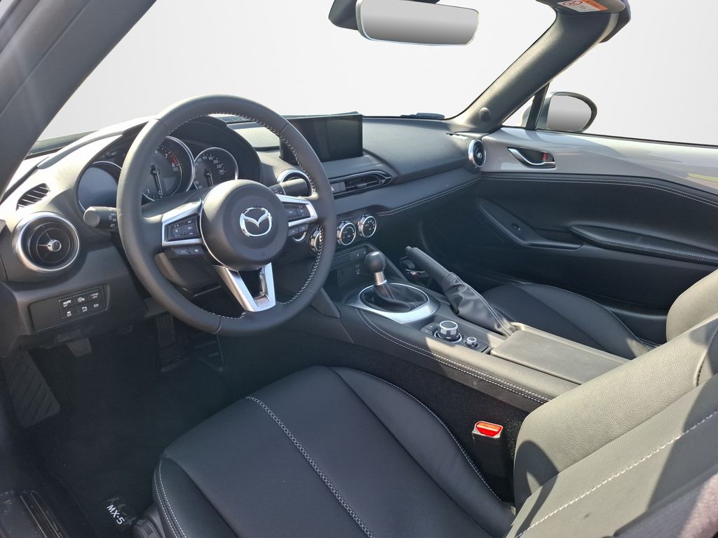 Mazda MX-5 2025