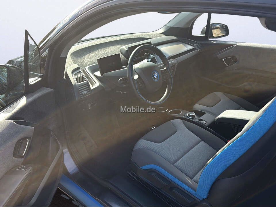 BMW i3 2022
