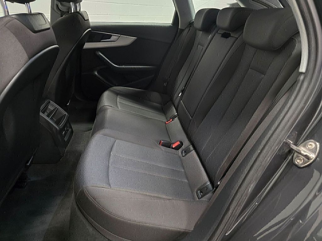 Audi A4 2021