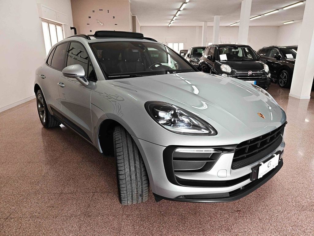Porsche Macan 2022