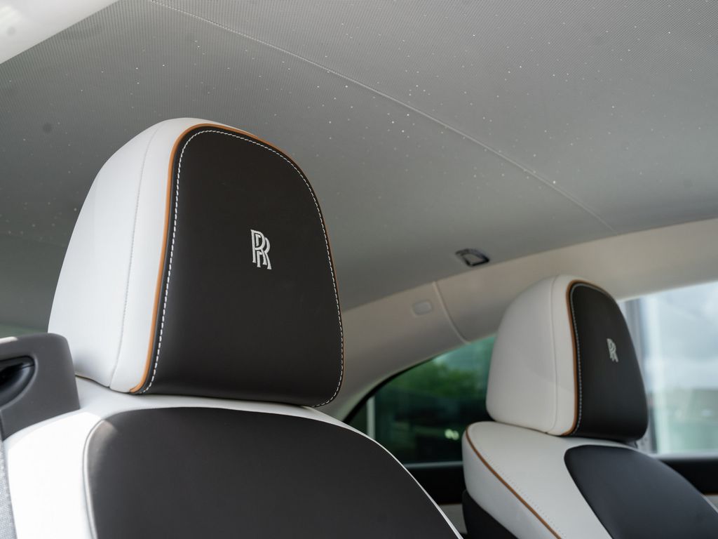 Rolls-Royce Spectre 2025