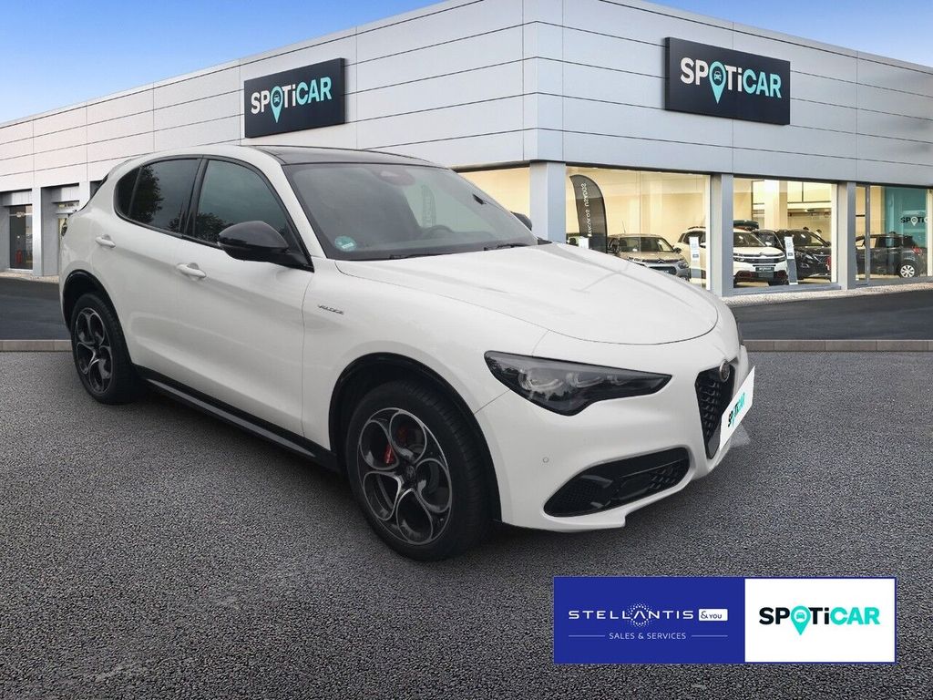 Alfa Romeo Stelvio 2025