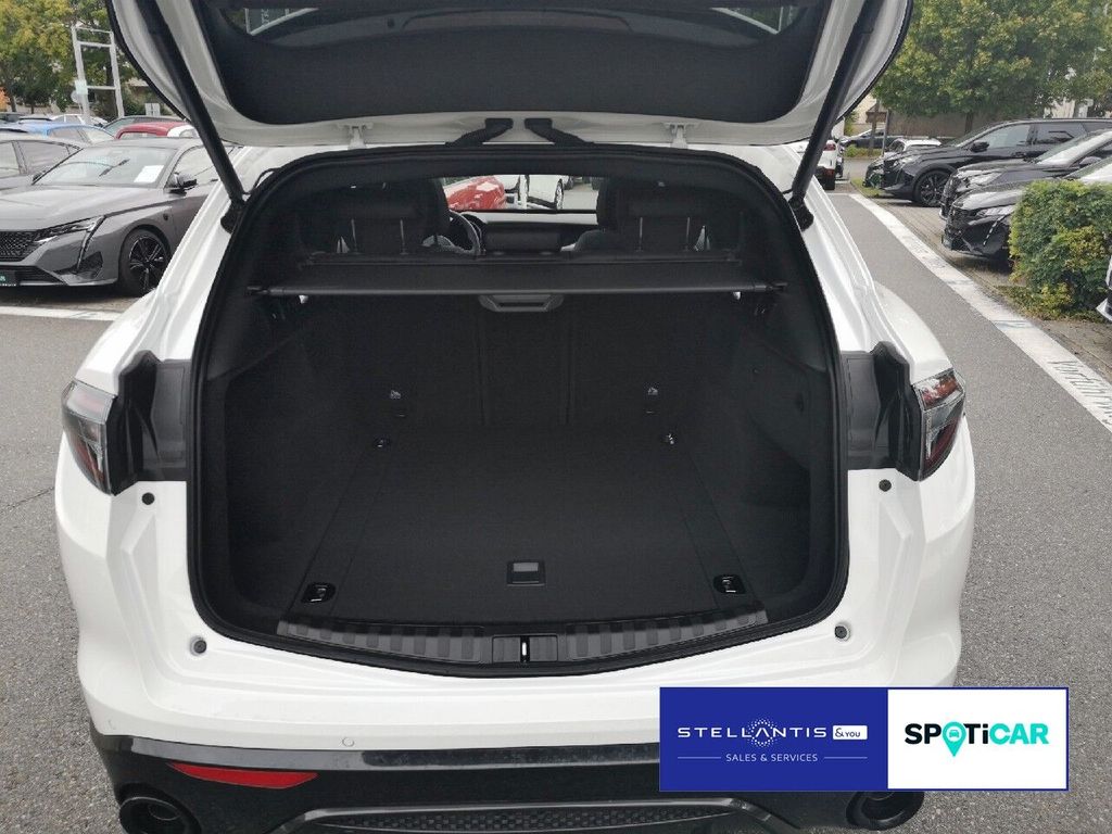 Alfa Romeo Stelvio 2025