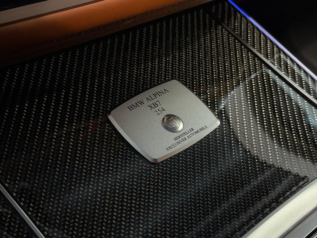 ALPINA XB7 2023