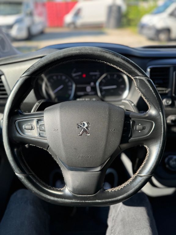 Peugeot Expert 2019