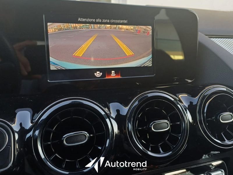 Mercedes-Benz B 180 2020