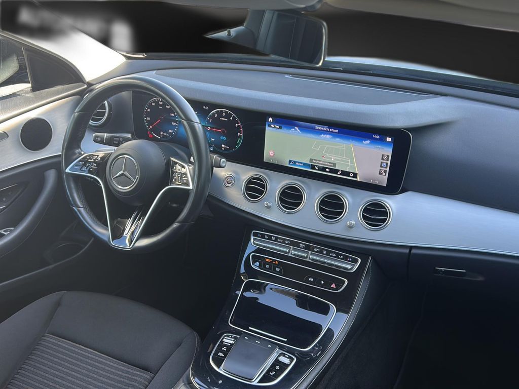 Mercedes-Benz E 300 2021
