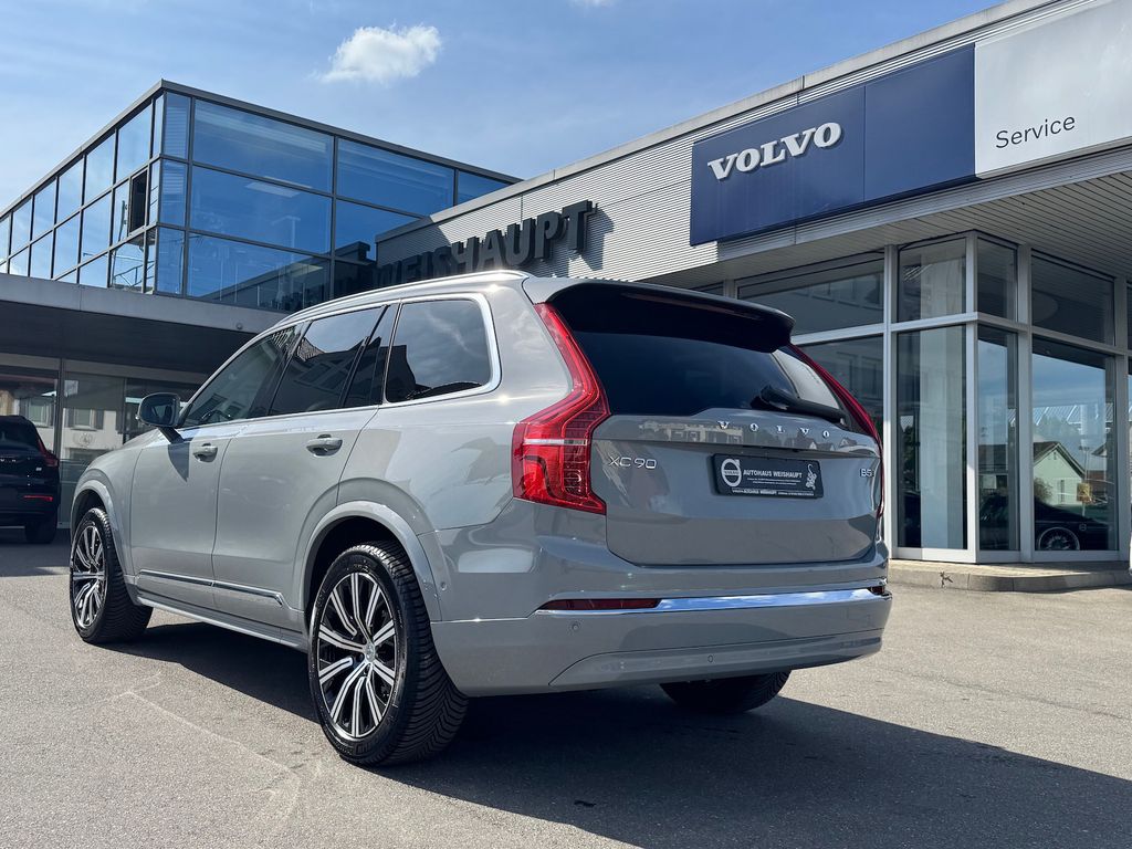 Volvo XC90 2023