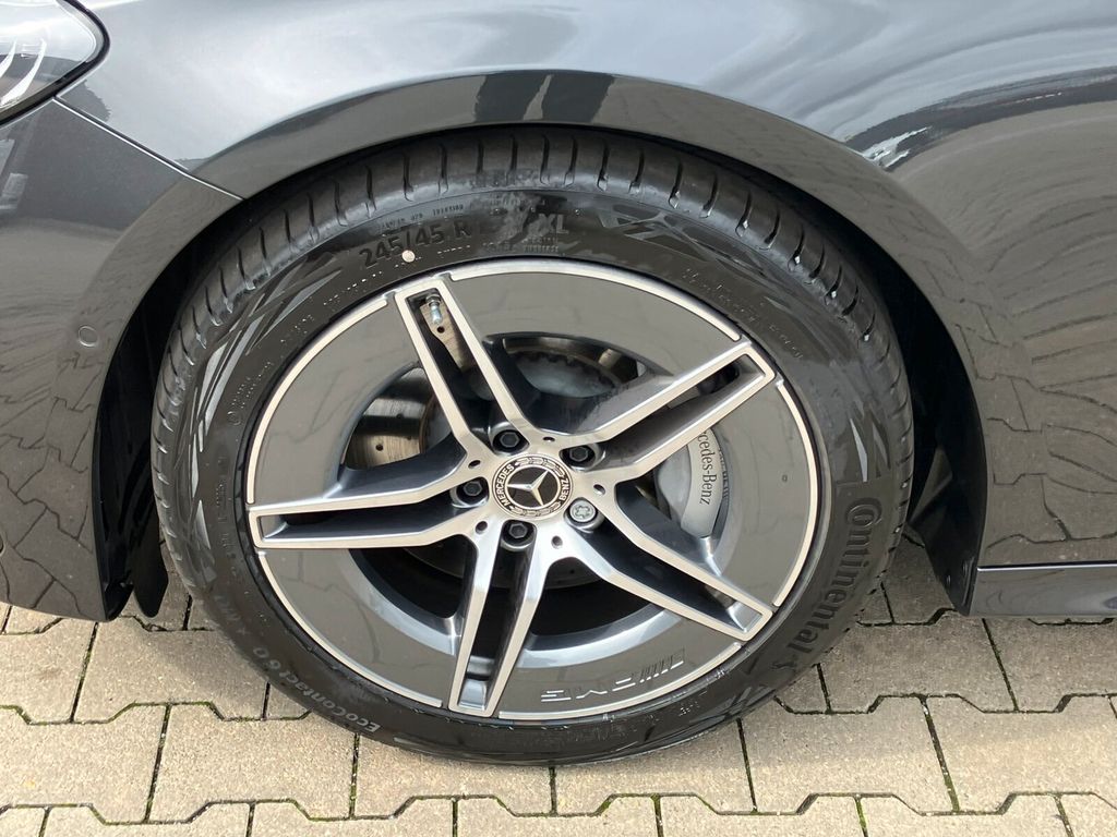 Mercedes-Benz E 300 2024