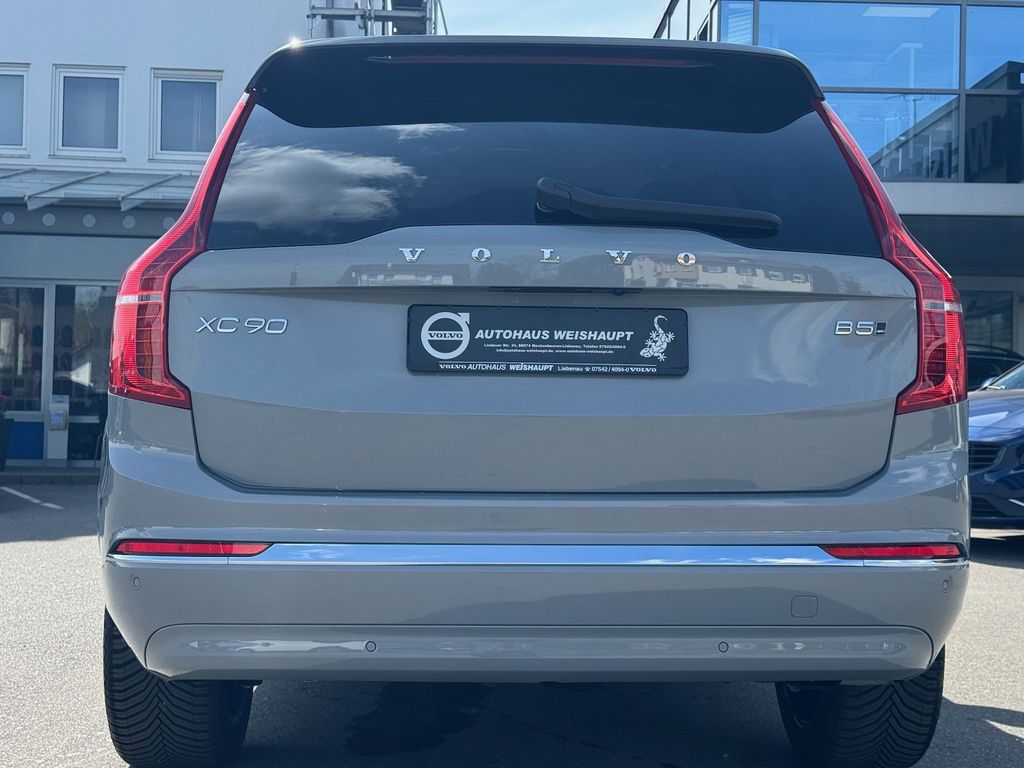 Volvo XC90 2023