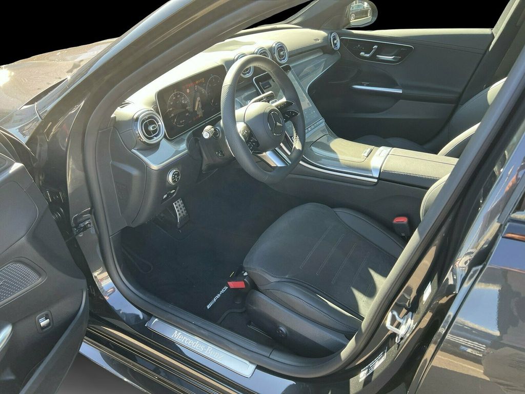 Mercedes-Benz C 220 2025