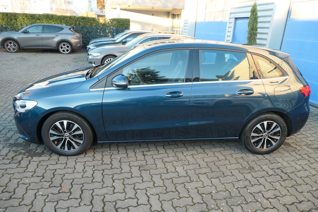 Mercedes-Benz B 180 2020
