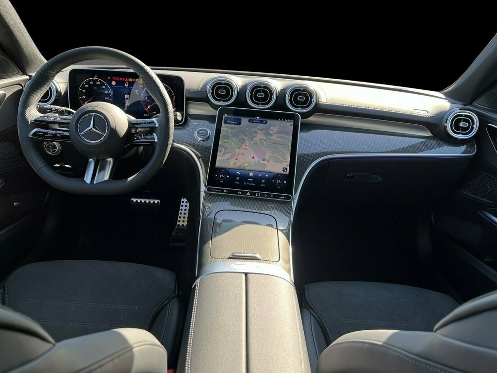 Mercedes-Benz C 220 2025