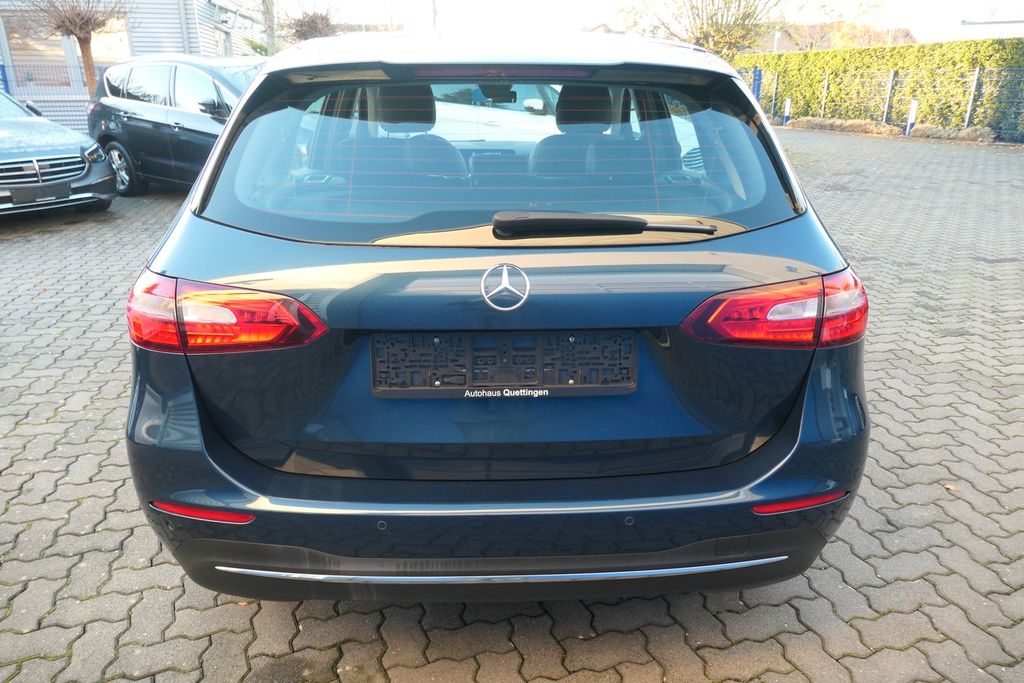 Mercedes-Benz B 180 2020