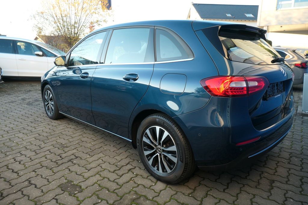Mercedes-Benz B 180 2020