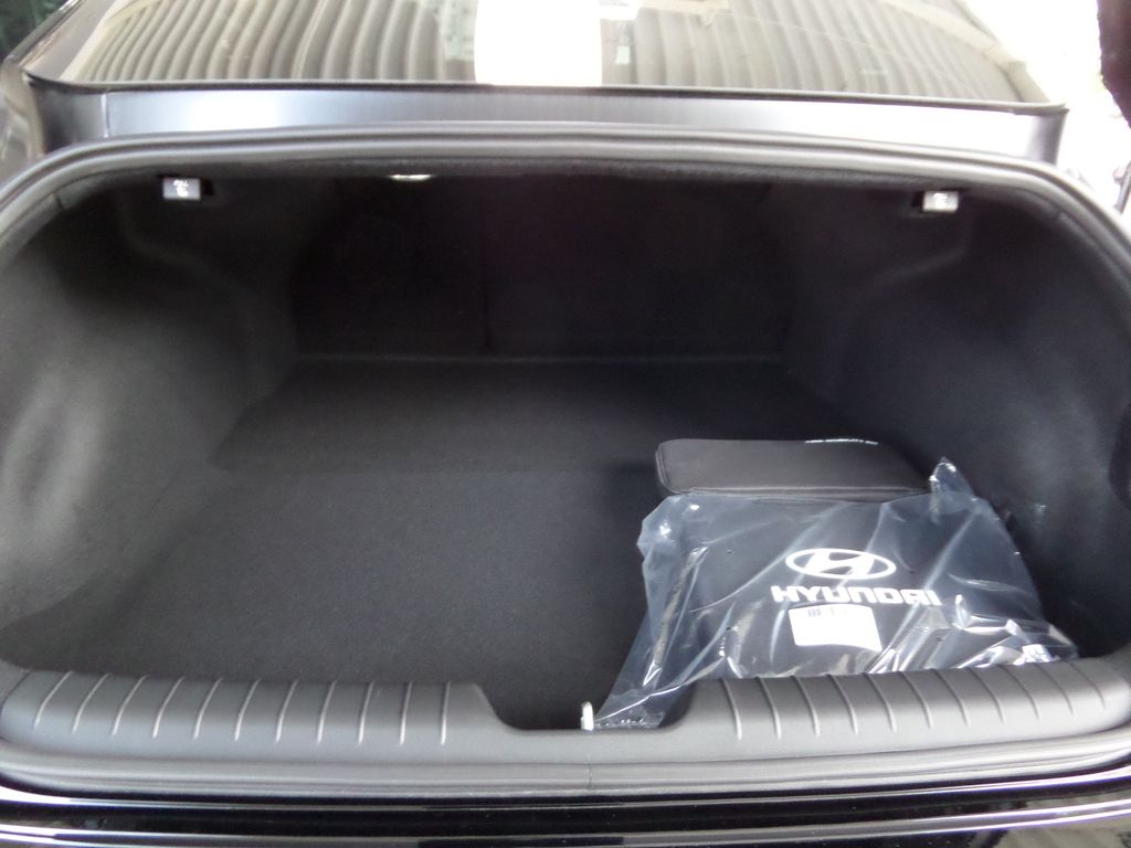 Hyundai IONIQ 6 2025