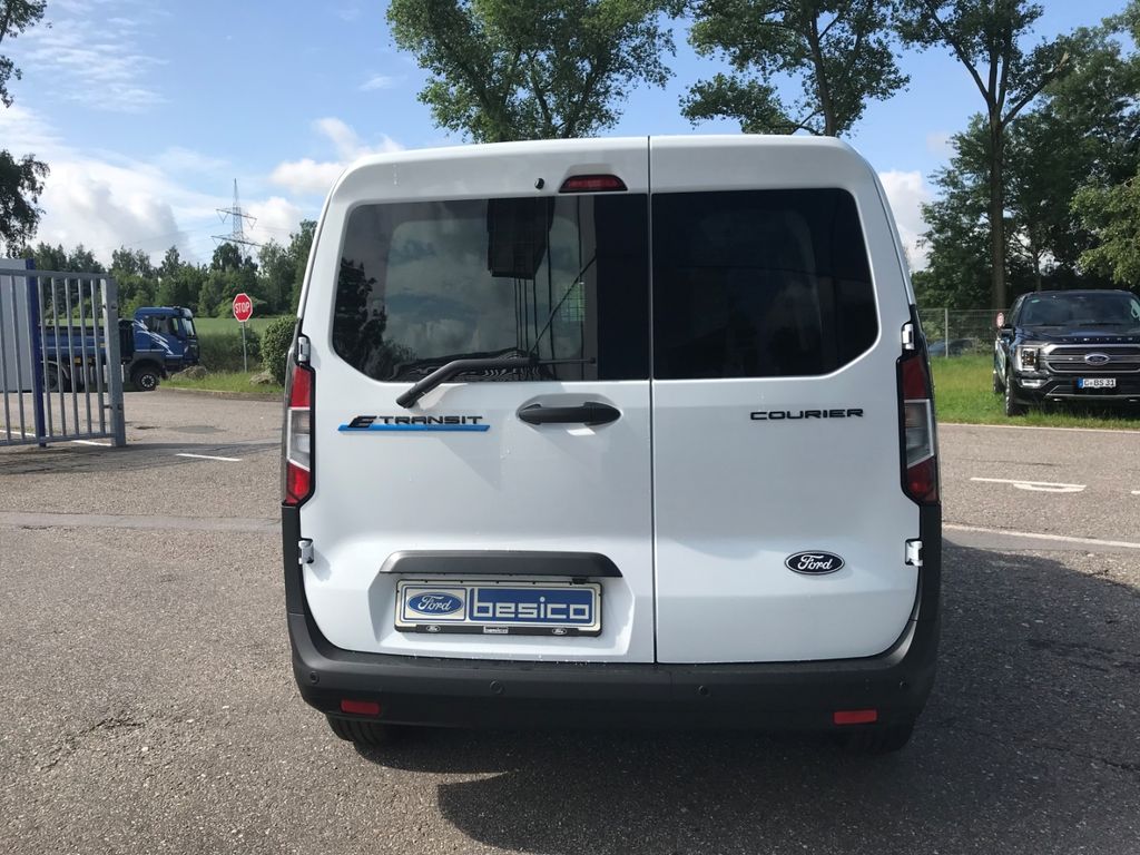 Ford Transit Courier 2025