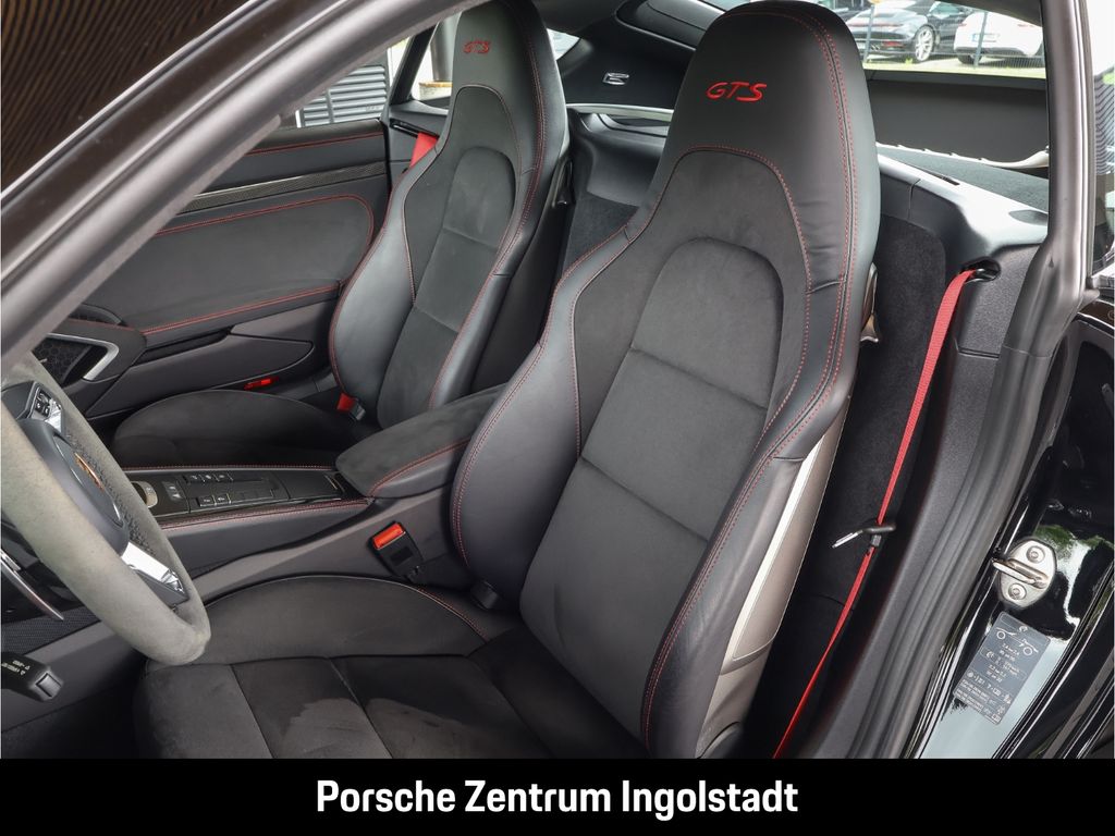 Porsche Cayman 2024
