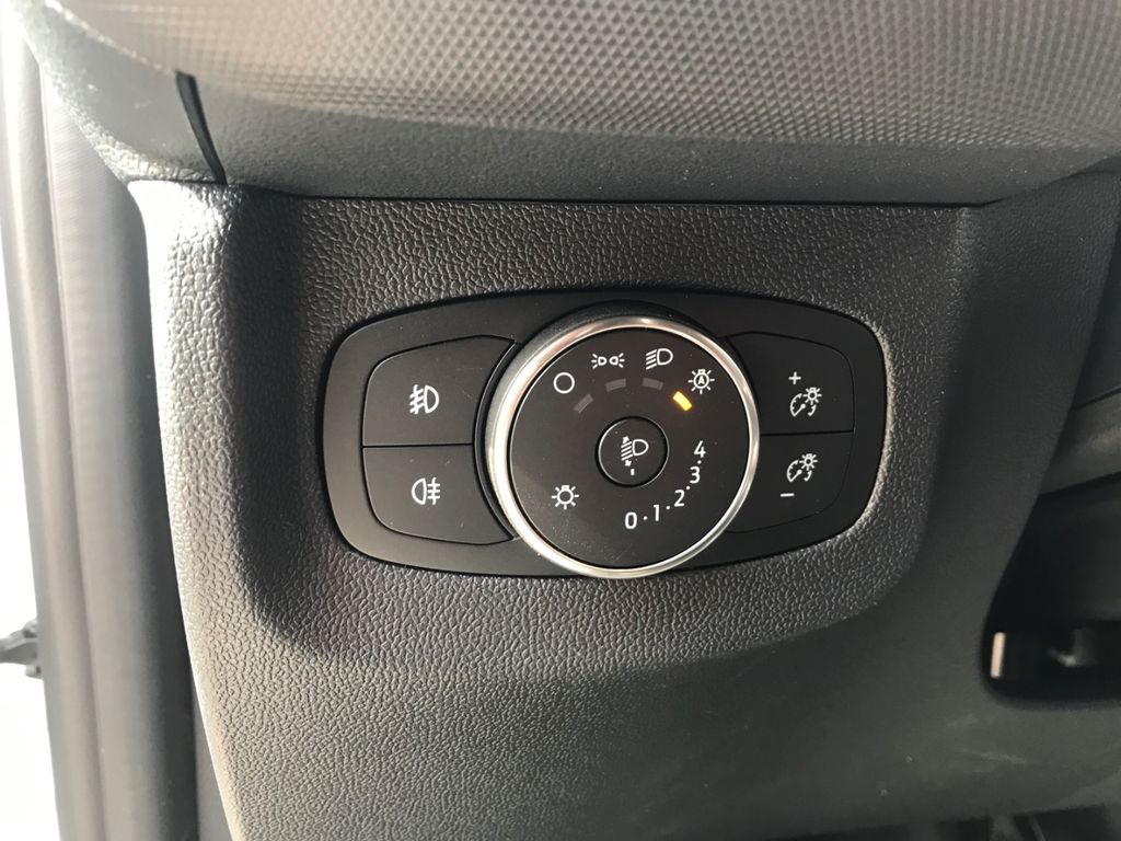 Ford Transit Courier 2025