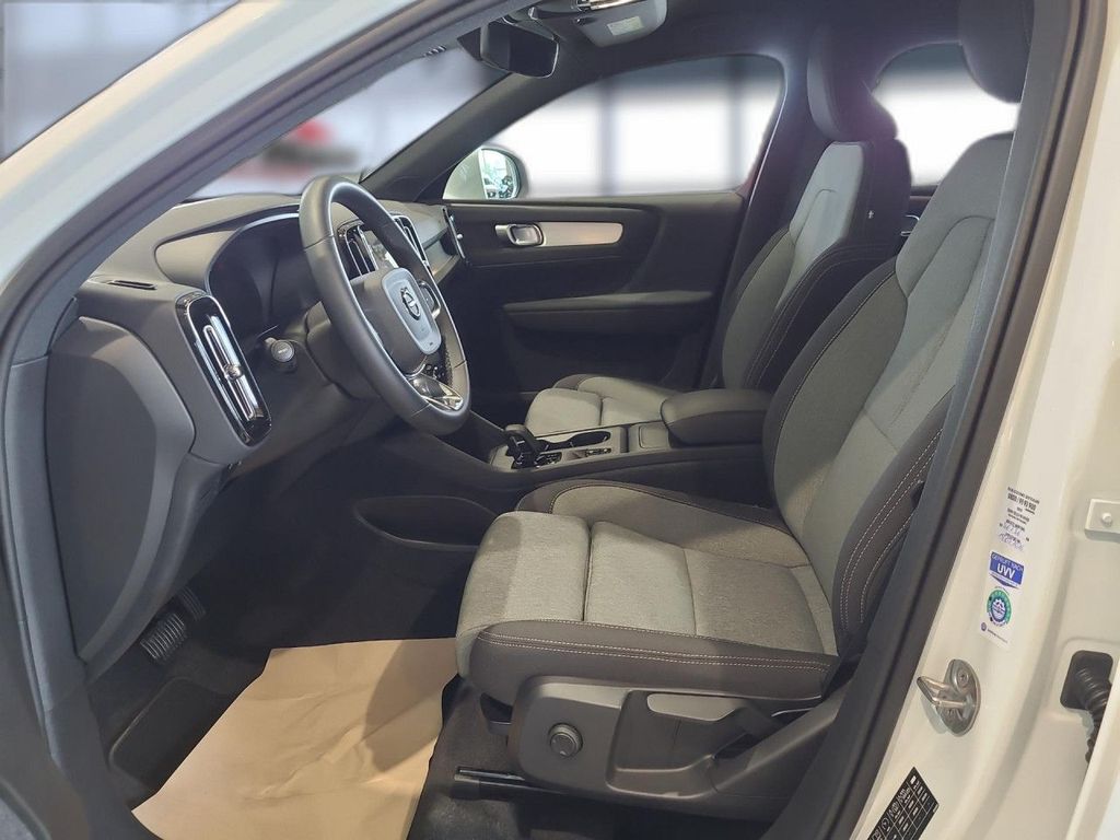 Volvo XC40 2024
