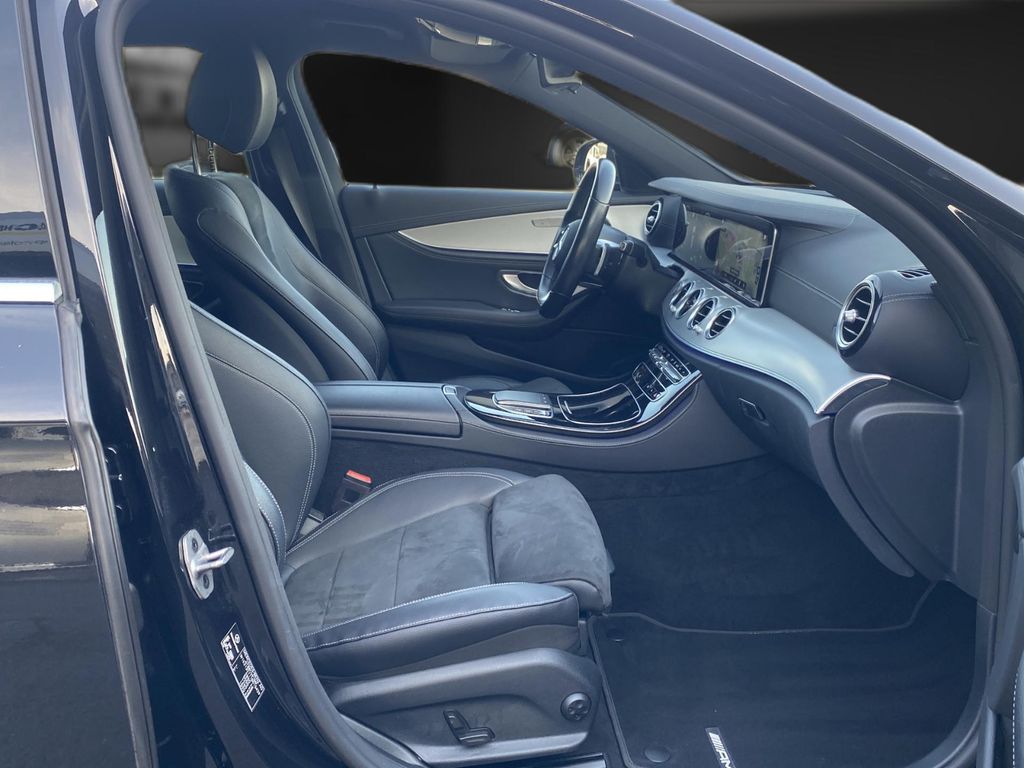 Mercedes-Benz E 300 2021