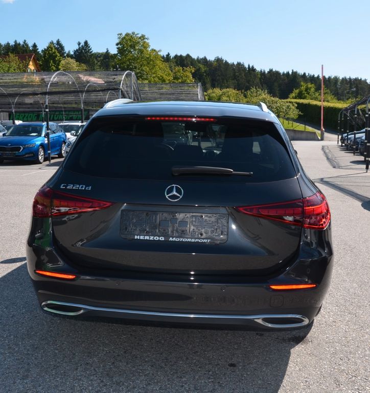 Mercedes-Benz C 220 2023