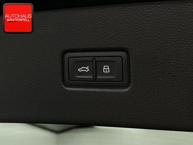 Audi SQ5 2022