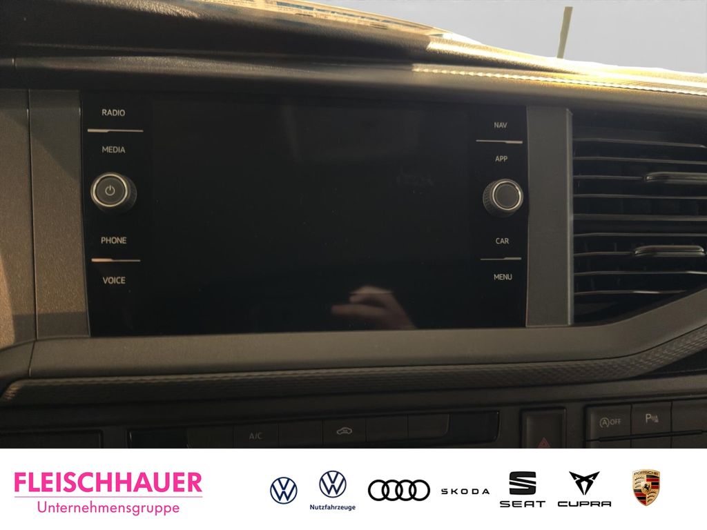 Volkswagen T6 Transporter 2024