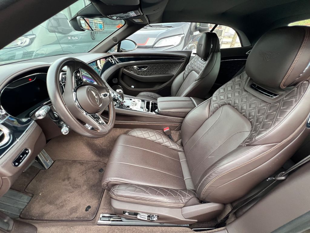 Bentley Continental GTC 2020