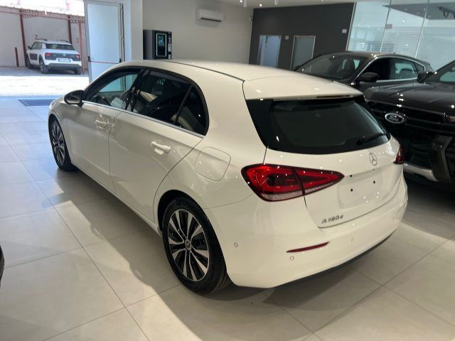 Mercedes-Benz A 180 2022
