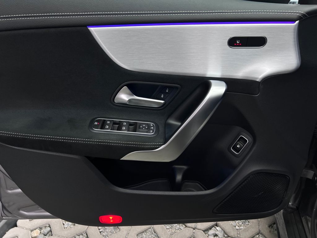 Mercedes-Benz CLA 250 2021