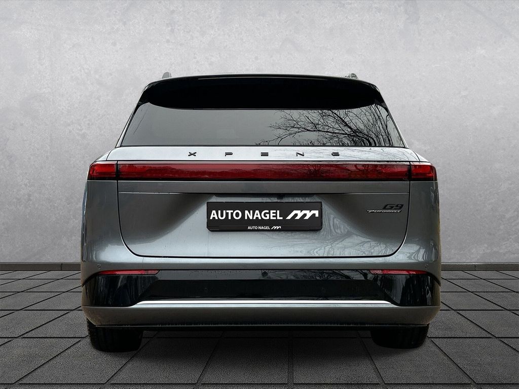 XPENG G9