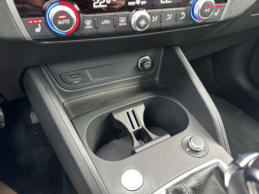 Audi Q2 2024