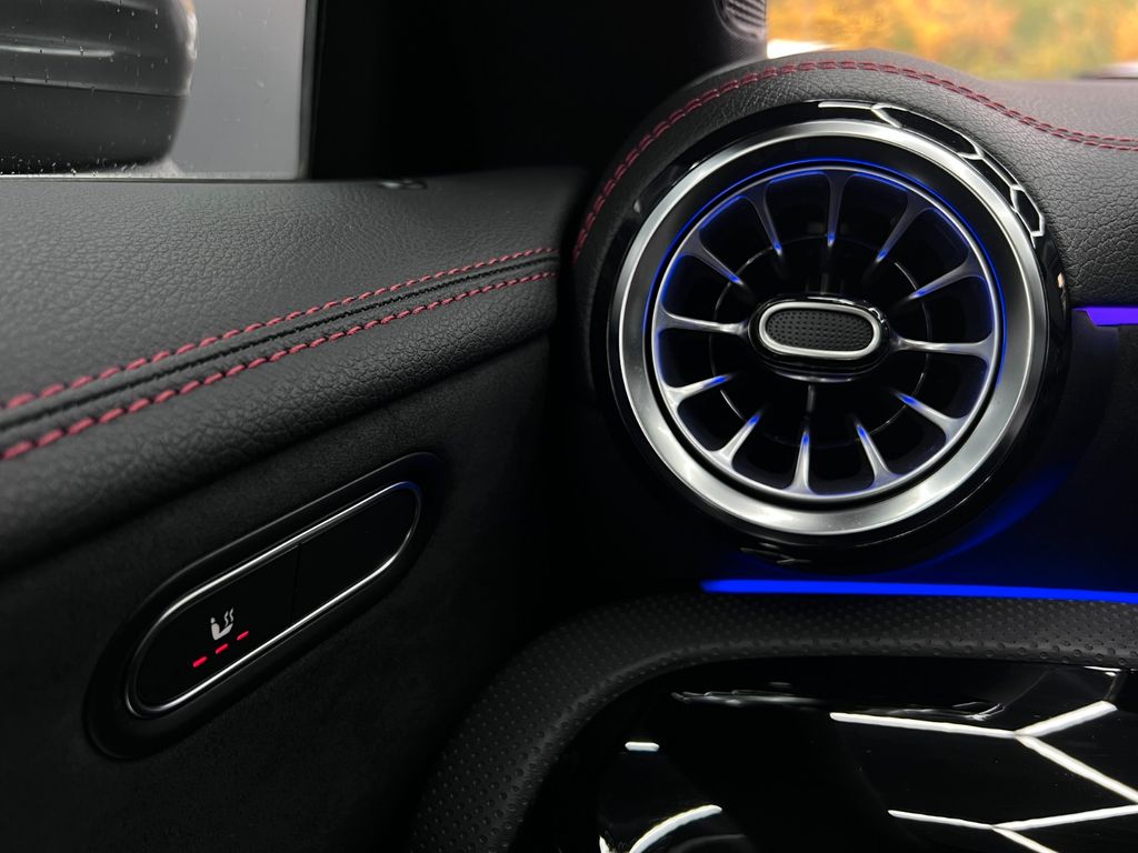 Mercedes-Benz CLA 250 2021