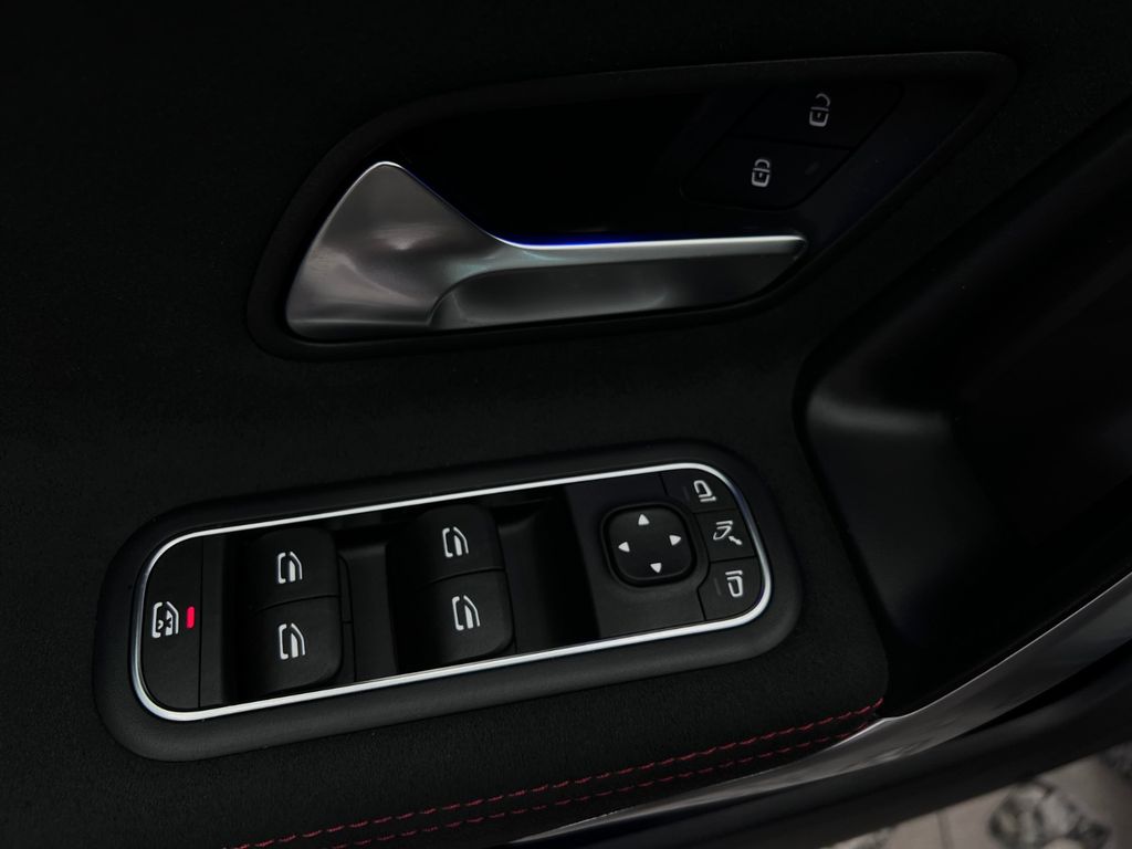 Mercedes-Benz CLA 250 2021