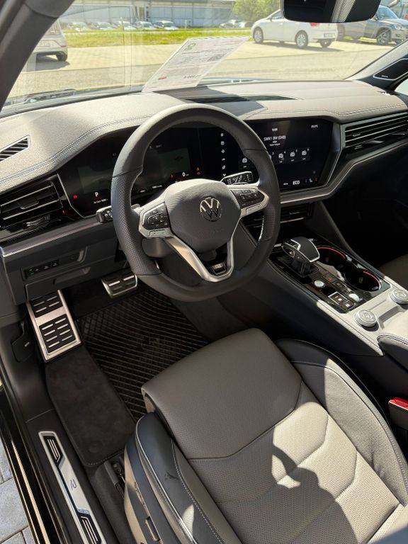 Volkswagen Touareg 2025