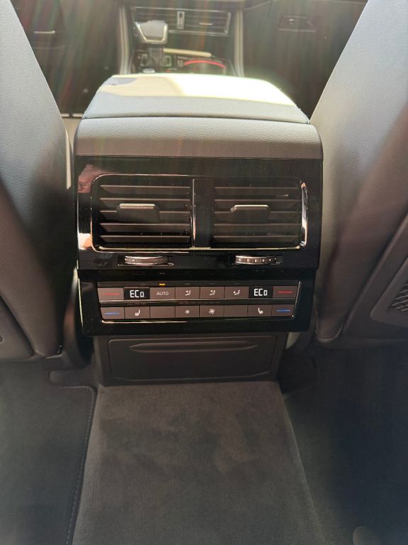 Volkswagen Touareg 2025