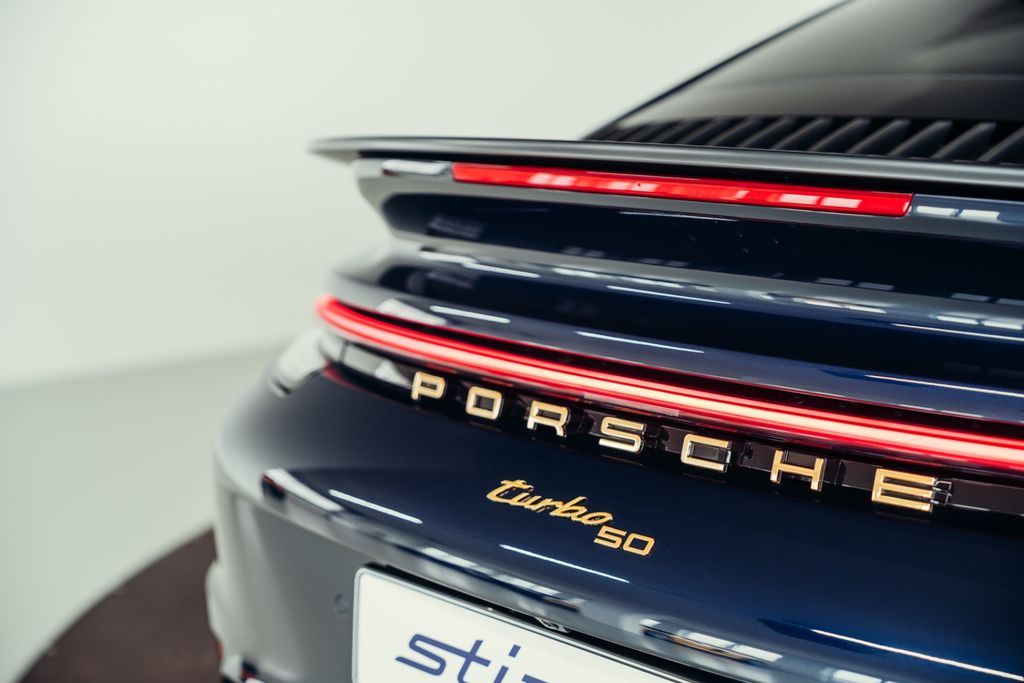 Porsche 992 2025