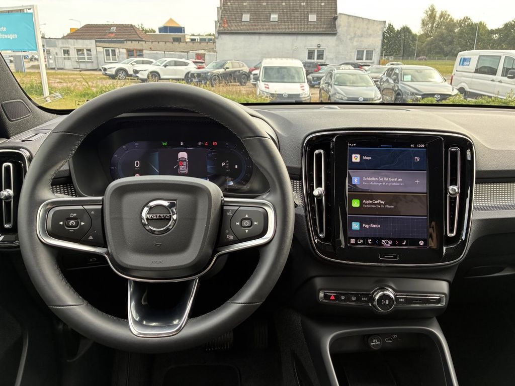 Volvo XC40 2024
