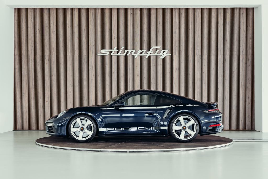 Porsche 992 2025